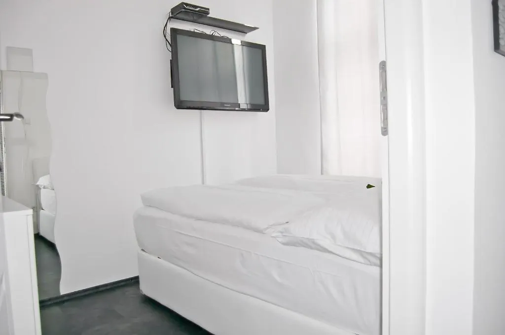 Royal Resort Apartments Karmeliterhofgasse Vienna Austria